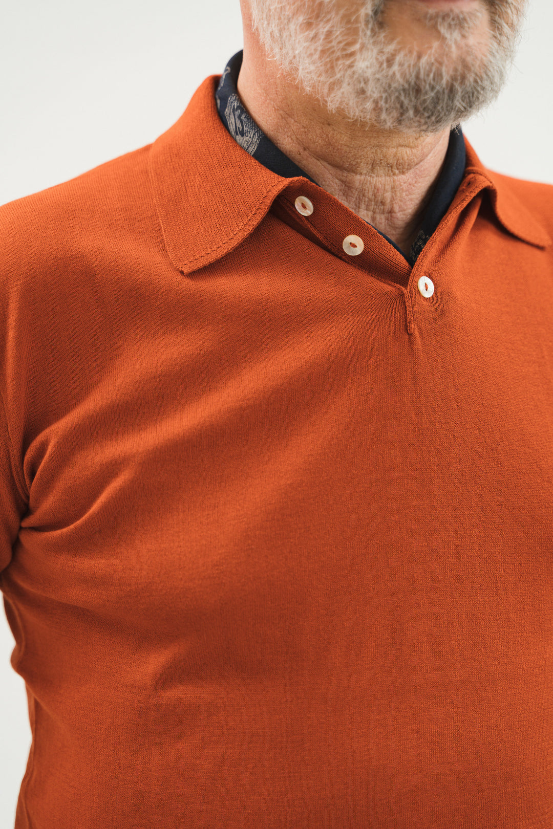 Short-sleeved polo shirt in cotton thread