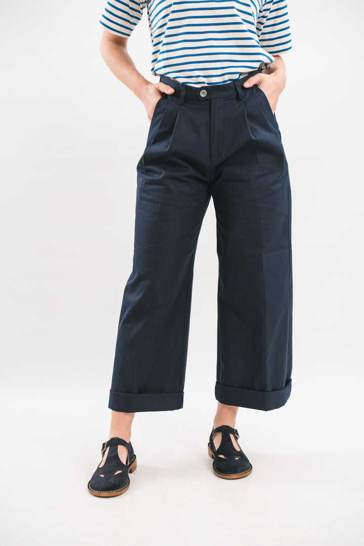 Wide Leg Pleated W/Chino Pants Blue