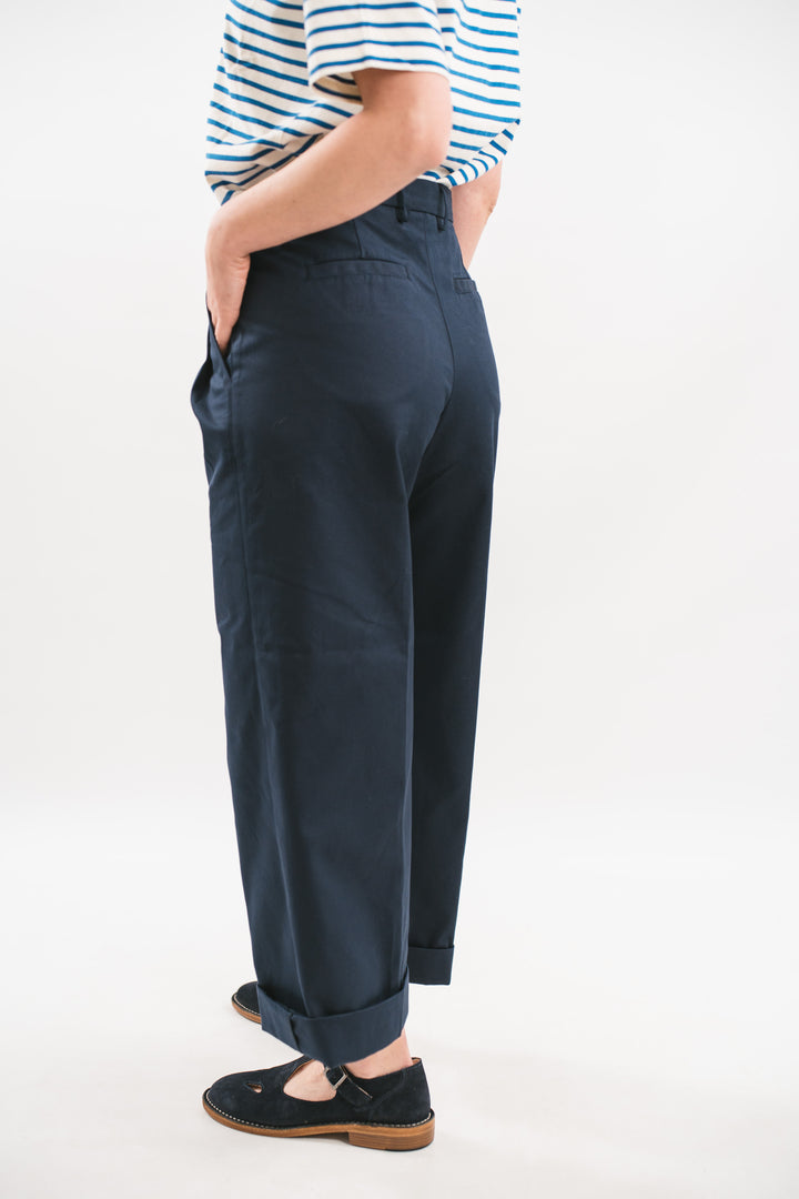 Wide Leg Pleated W/Chino Pants Blue