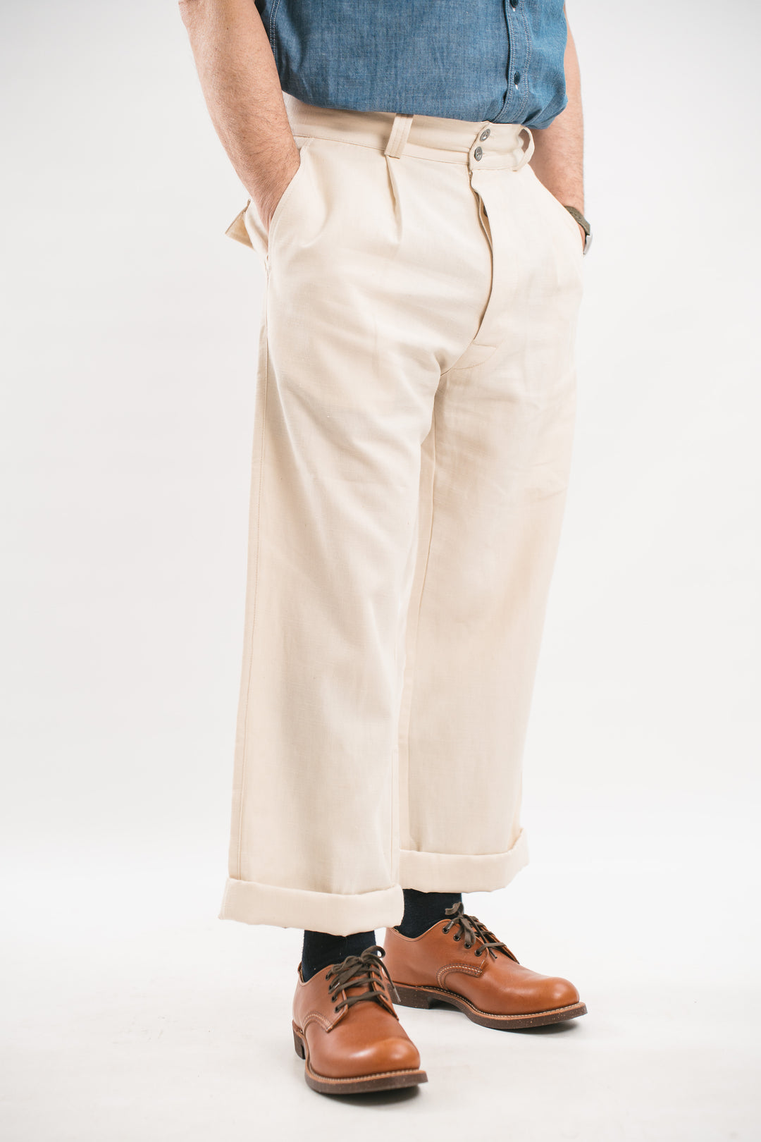 Chino Militare in tela 50% cotone/50% lino